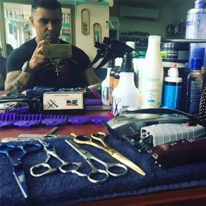 Meet your Posher, Jonathan